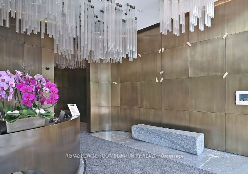 200-bloor-street-w-toronto-ontario-c13054778