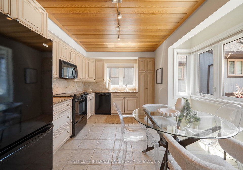 33-rainbow-creek-way-north-york-ontario-c13054840