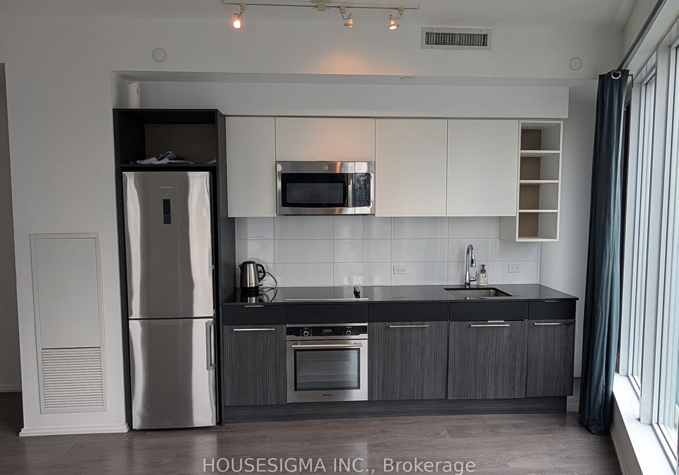 68-shuter-street-toronto-ontario-c13054920