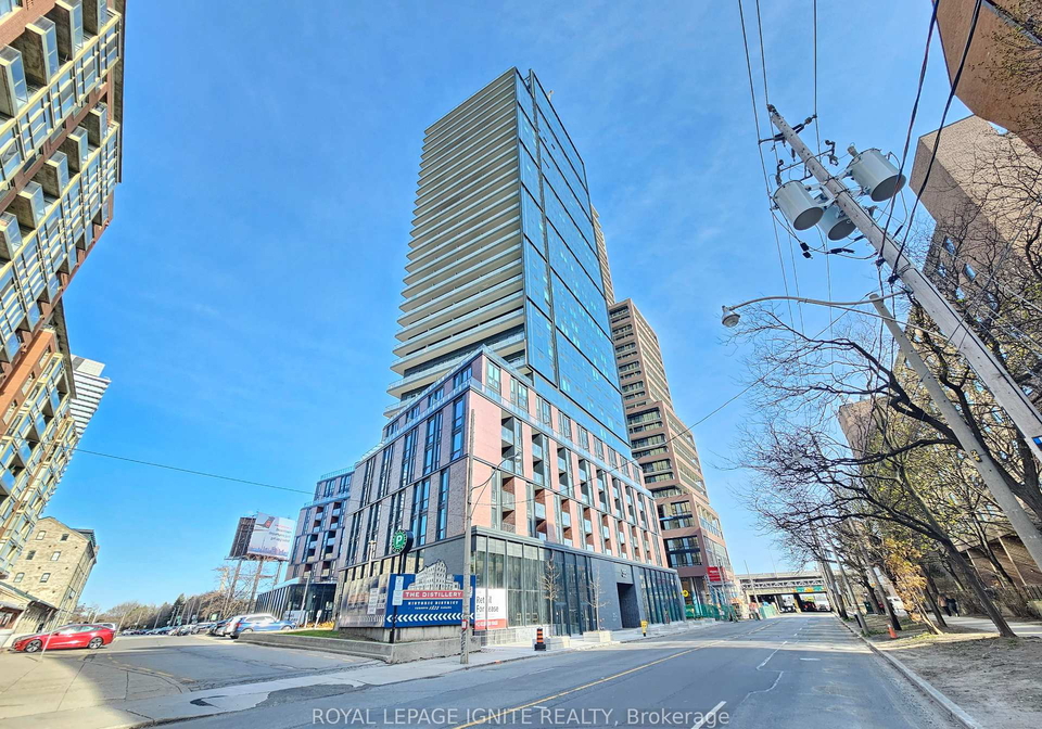 35-parliament-street-toronto-ontario-c13054972
