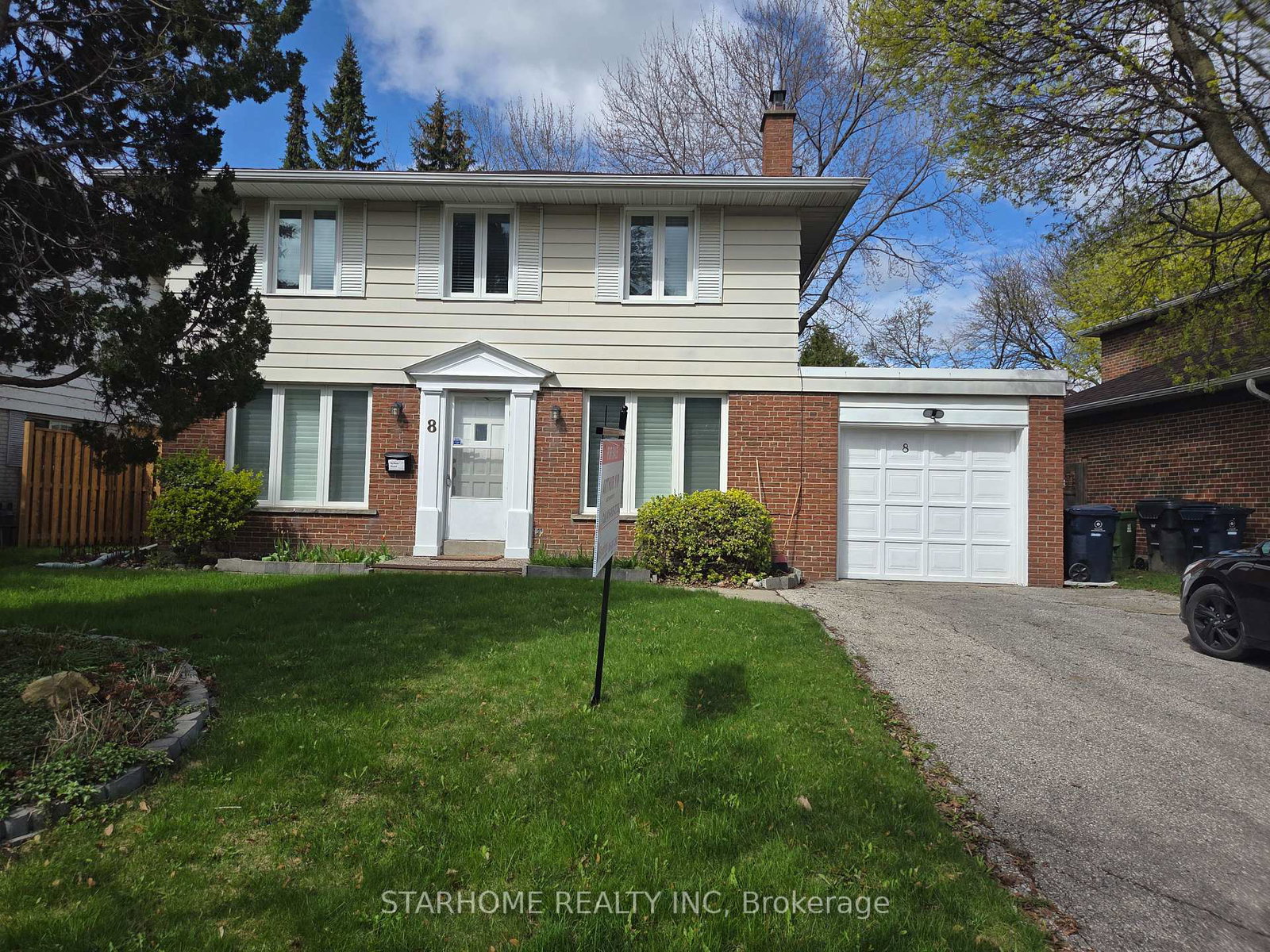 8-shaughnessy-boulevard-north-york-ontario-c13055120