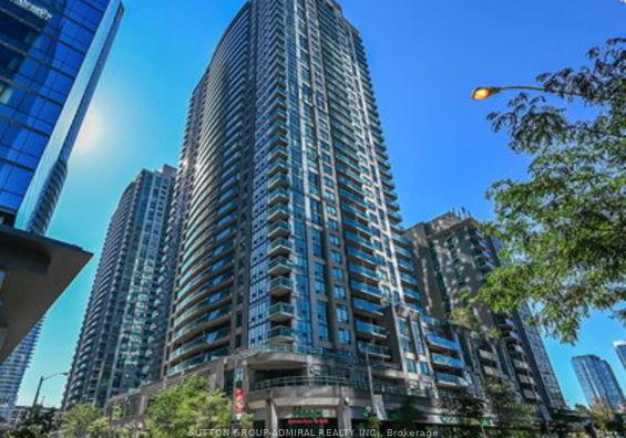 30-grand-trunk-crescent-toronto-ontario-c13055278