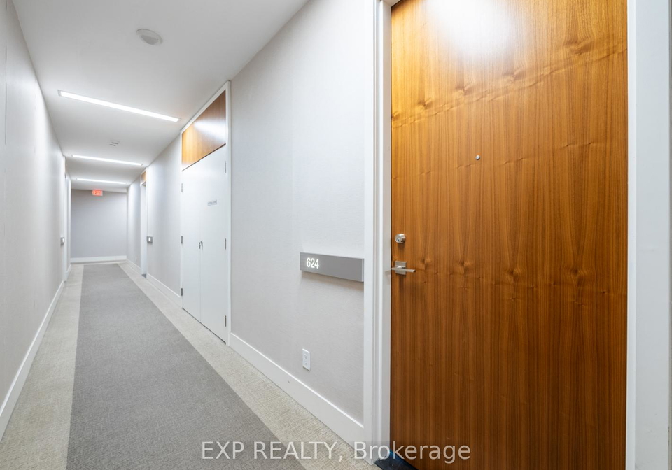 111-st-clair-avenue-w-toronto-ontario-c13055298
