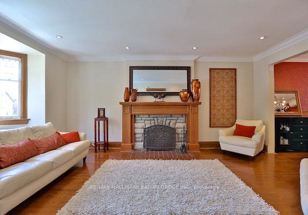 76-willowbank-boulevard-toronto-ontario-c13055360