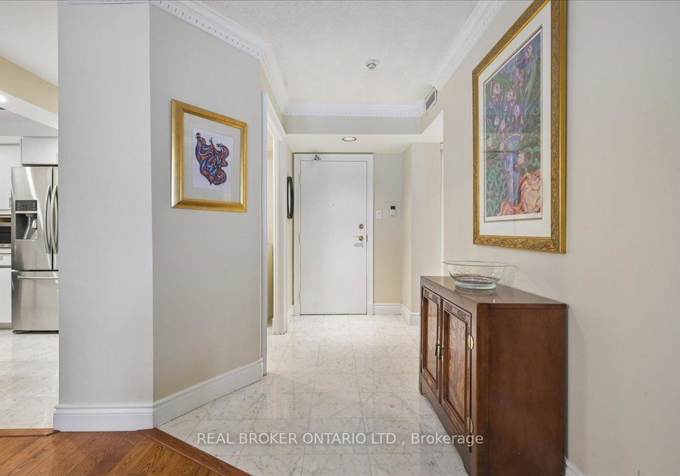 130-carlton-street-toronto-ontario-c13055390