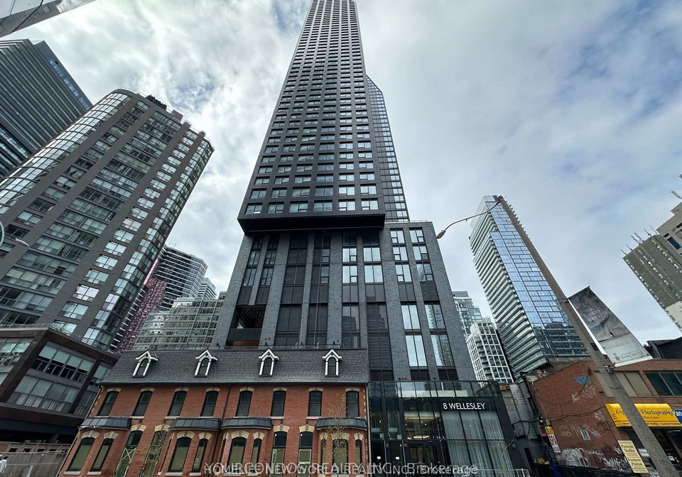 8-wellesley-street-w-toronto-ontario-c13055408