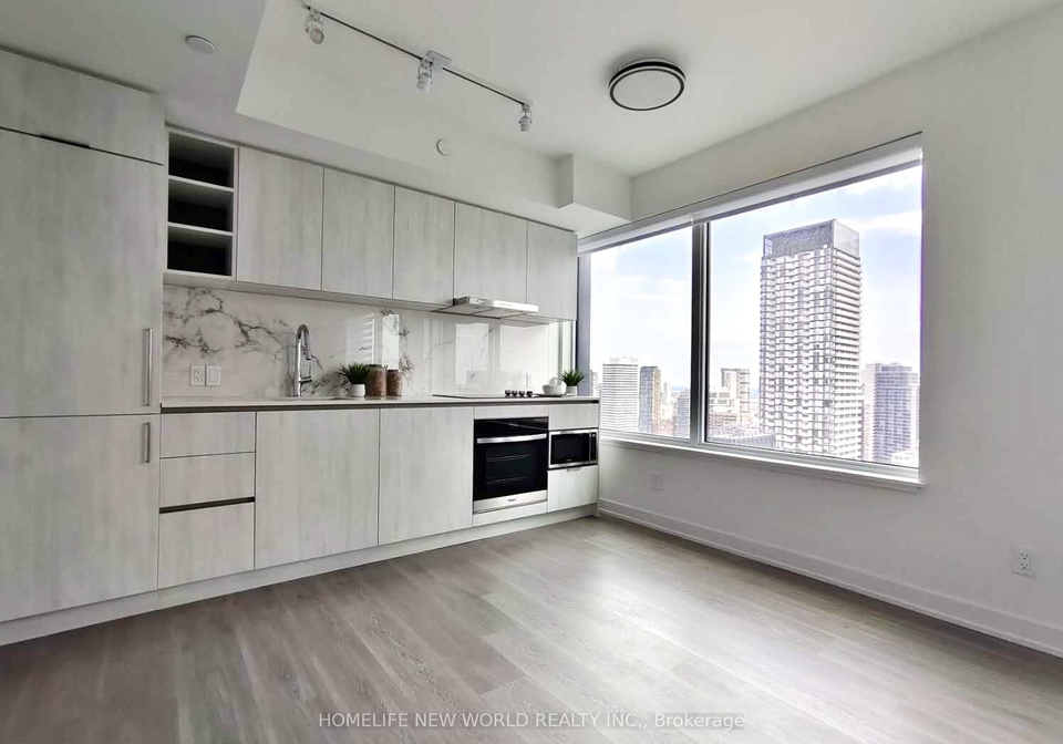 8-wellesley-street-w-toronto-ontario-c13055408