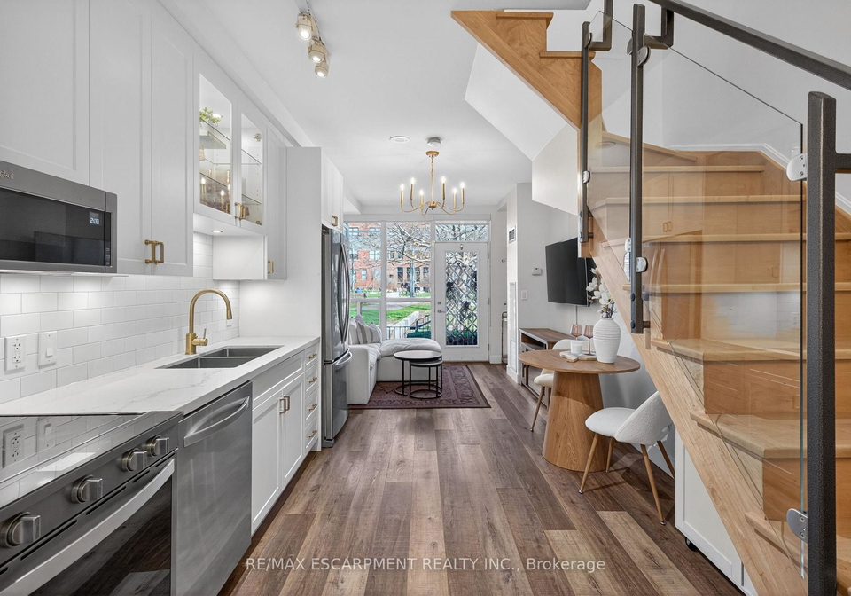 1005-king-street-w-toronto-ontario-c13055460
