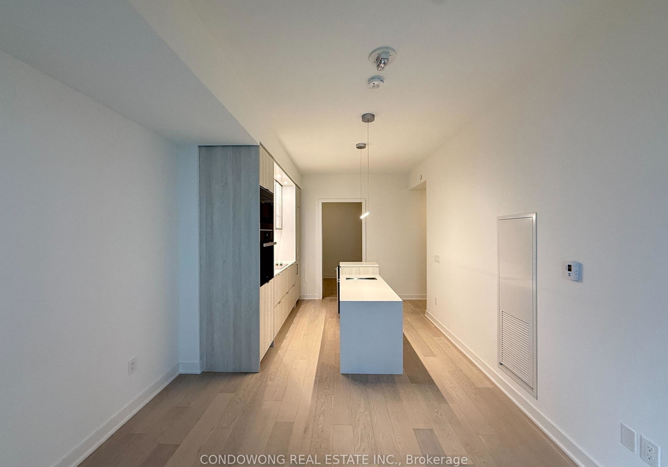 11-yorkville-avenue-toronto-ontario-c13055470