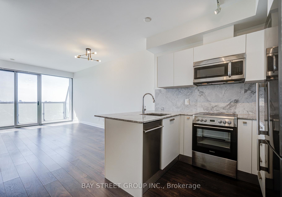 57-st-joseph-street-toronto-ontario-c13055548