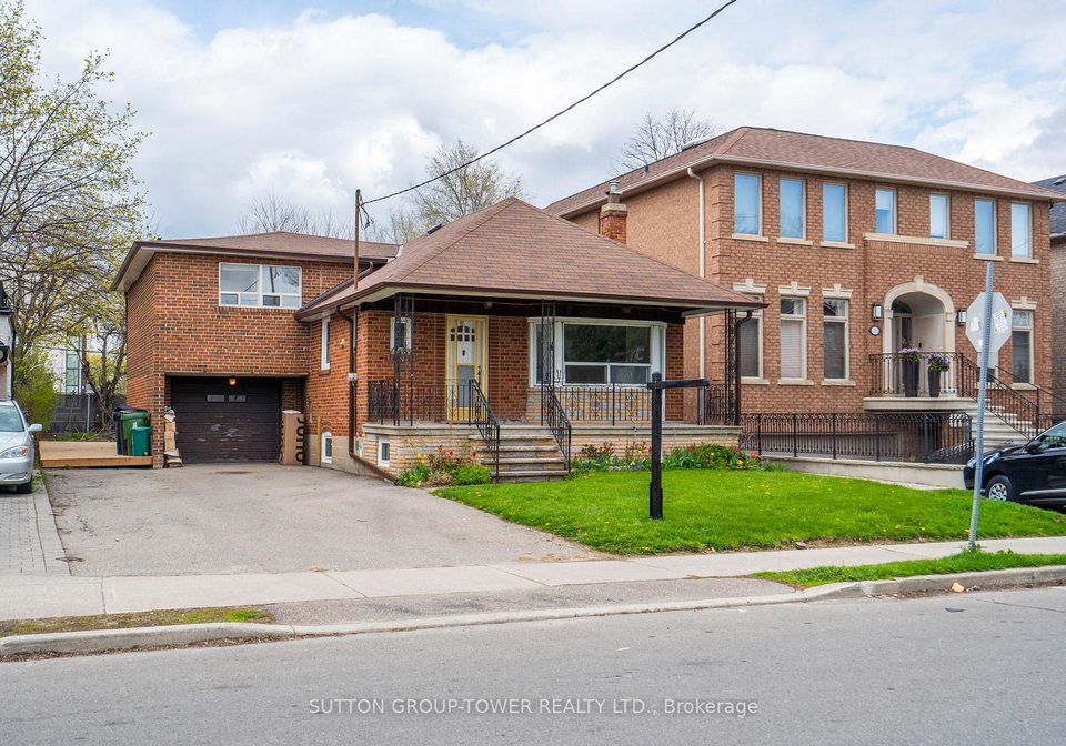 58-shelborne-avenue-toronto-ontario-c13055670