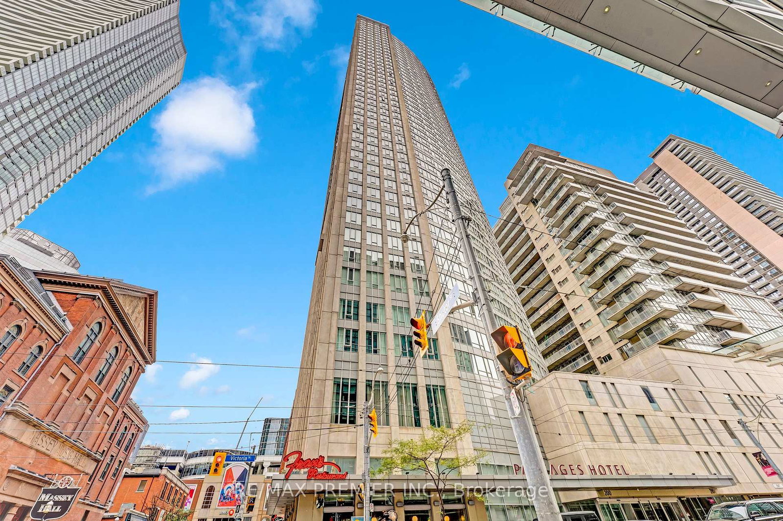 210-victoria-street-toronto-ontario-c13055694