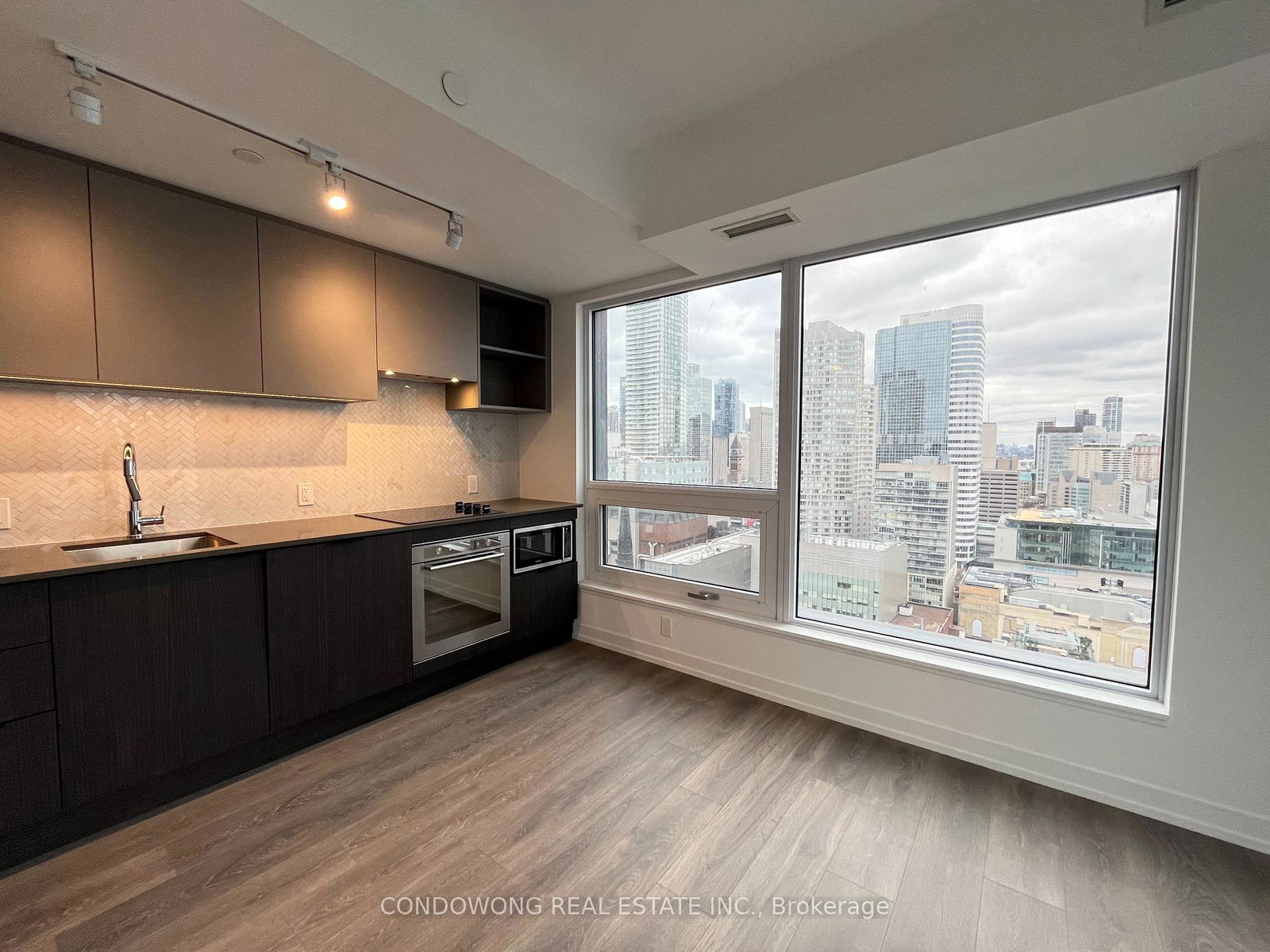 82-dalhousie-street-toronto-ontario-c13055850
