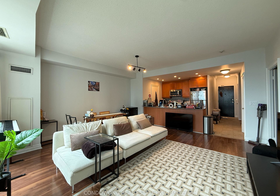 8-park-road-toronto-ontario-c13055898
