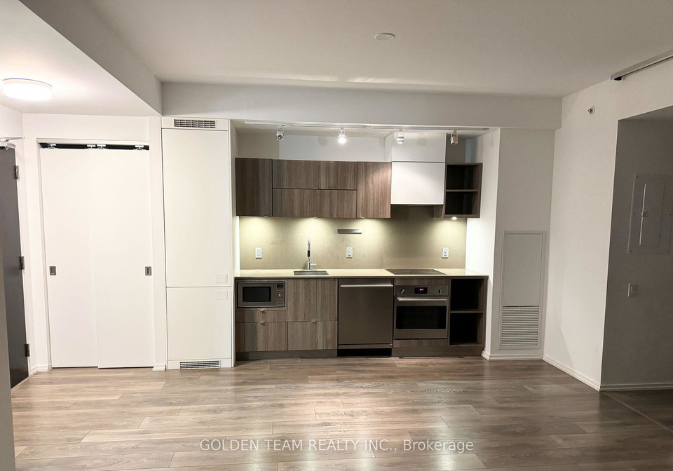 125-peter-street-toronto-ontario-c13055934