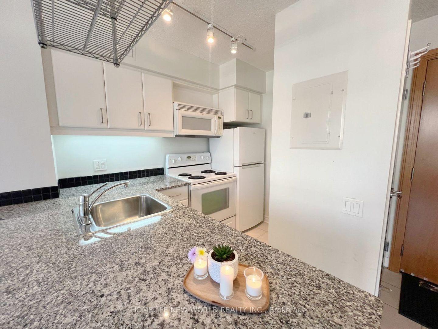 33-sheppard-avenue-e-north-york-ontario-c13056018