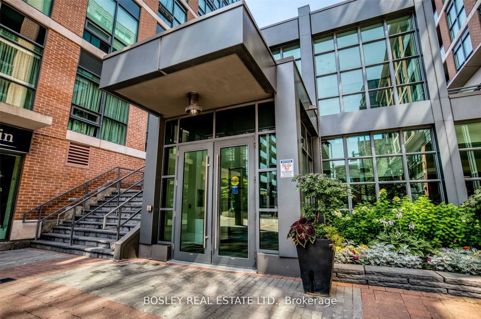 1171-queen-street-w-toronto-ontario-c13056146