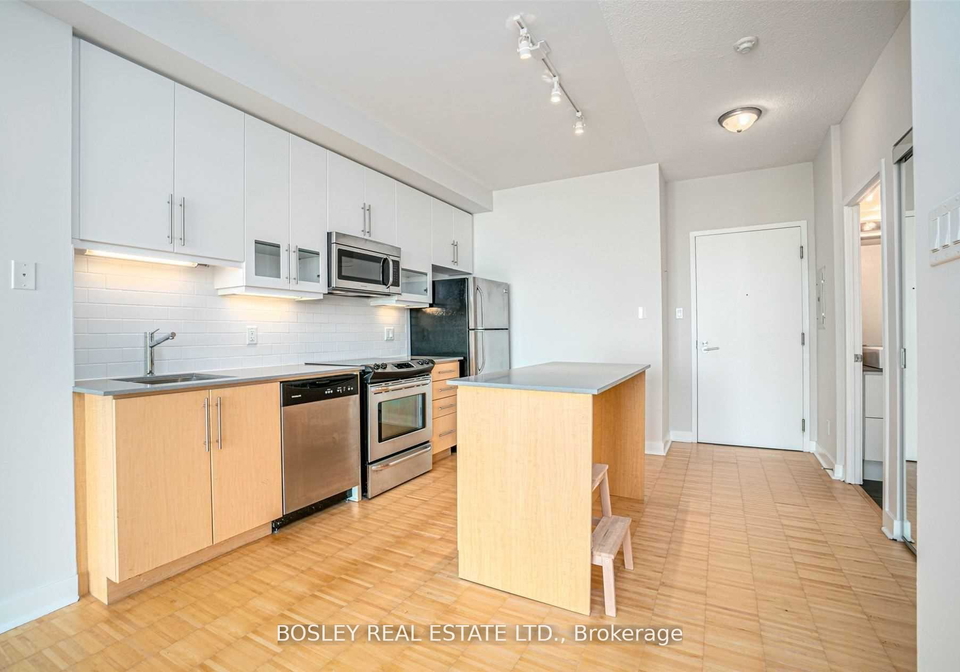 1171-queen-street-w-toronto-ontario-c13056146