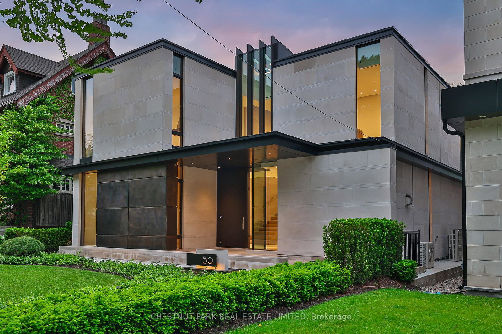 50-teddington-park-avenue-toronto-ontario-c13056194