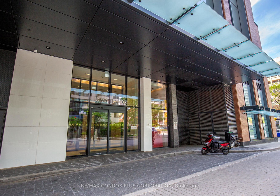 18-maitland-terrace-toronto-ontario-c13056926