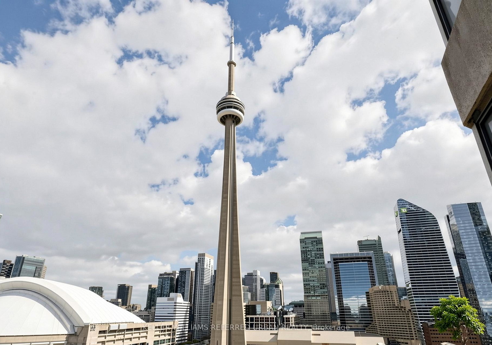 230-queens-quay-w-toronto-ontario-c13057006