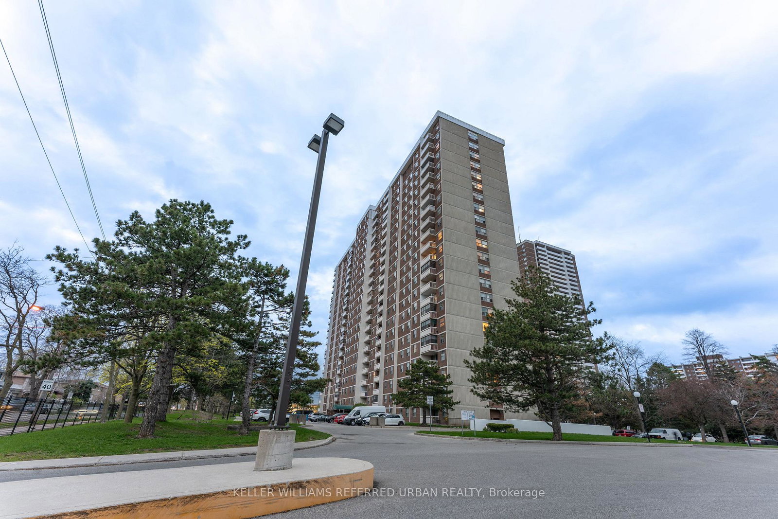 205-hilda-avenue-toronto-ontario-c13057204