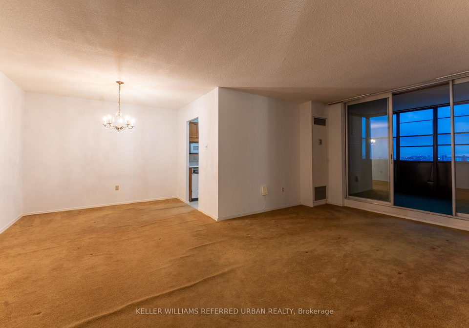205-hilda-avenue-toronto-ontario-c13057204
