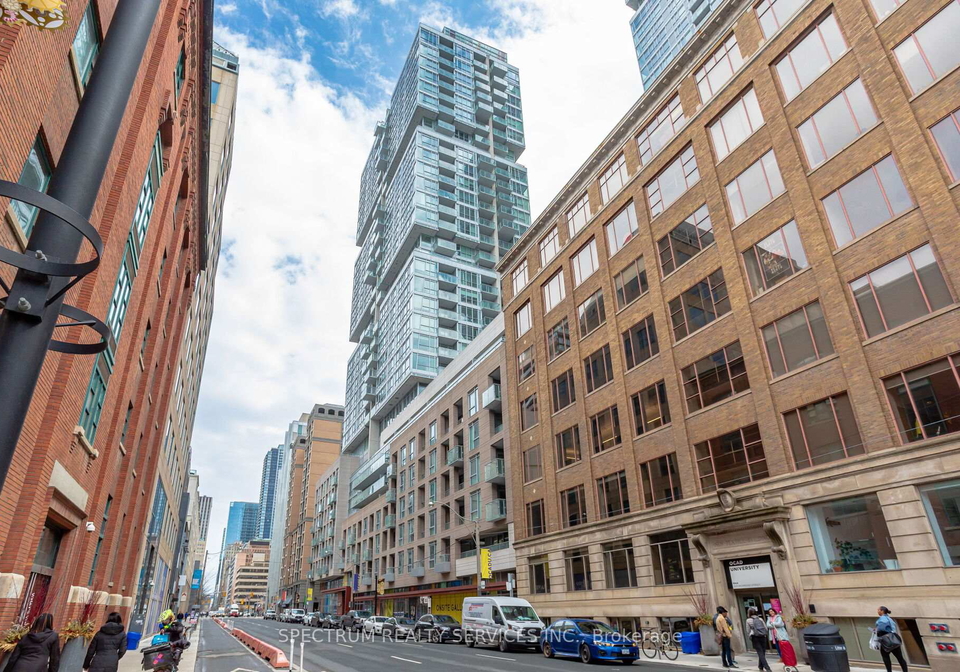 199-richmond-street-toronto-ontario-c13057236