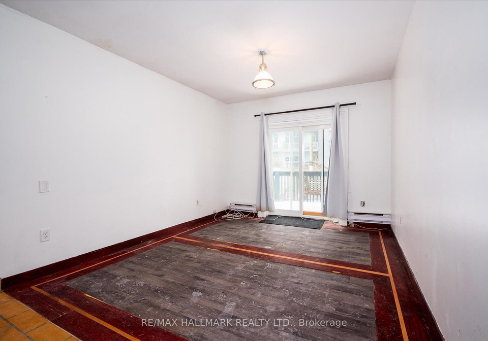 511-queen-street-e-toronto-ontario-c13057370