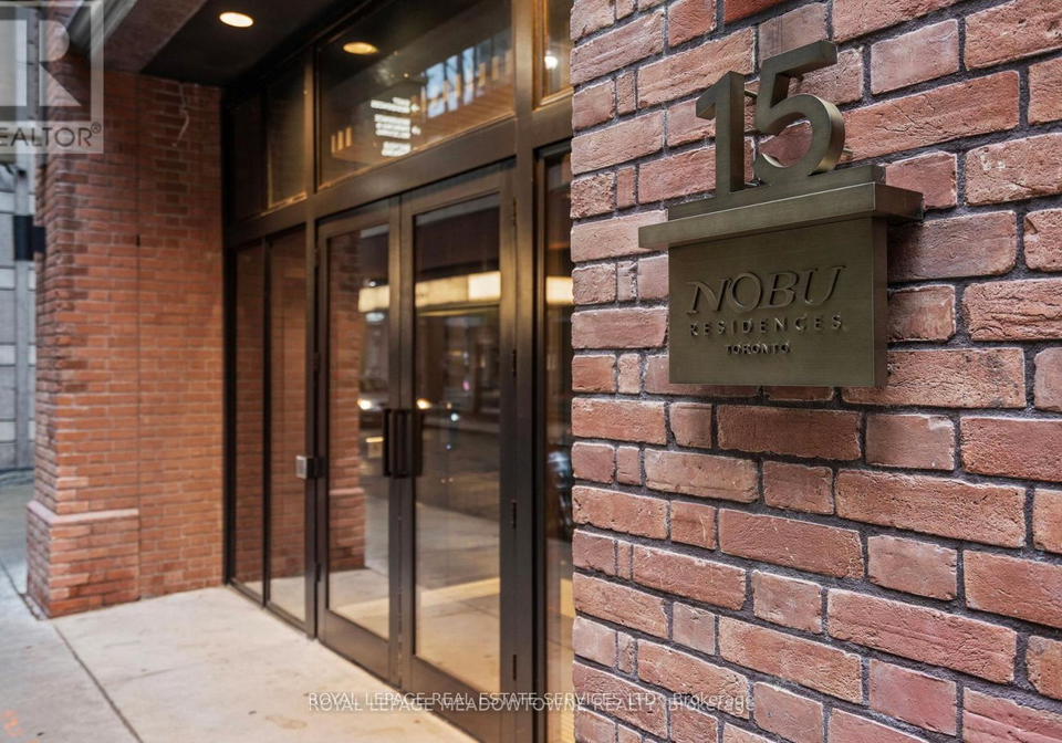 15-mercer-street-toronto-ontario-c13057612