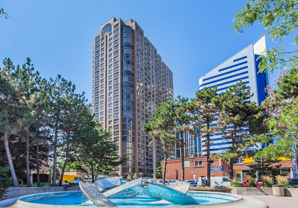 100-upper-madison-avenue-toronto-ontario-c13057616
