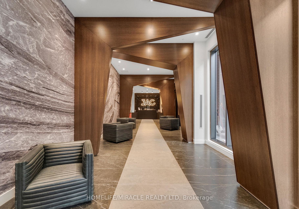 308-jarvis-street-toronto-ontario-c13057650