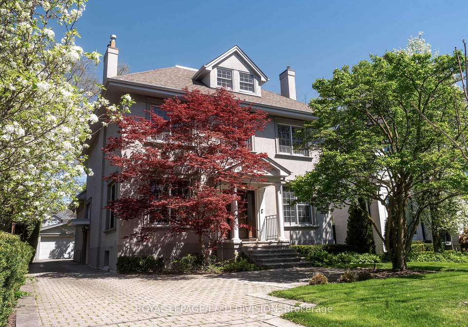 118-strathallan-boulevard-toronto-ontario-c13057690