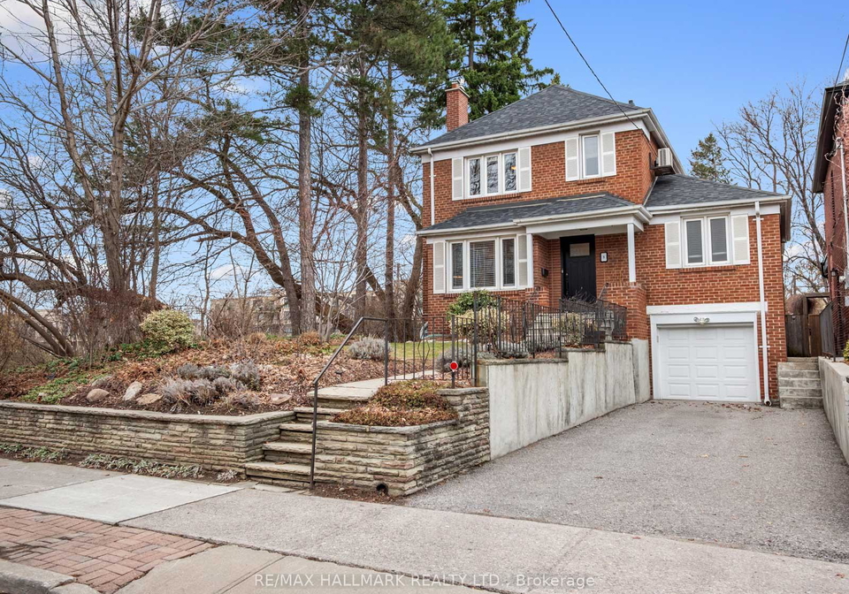 8-glenvale-boulevard-east-york-ontario-c13057804