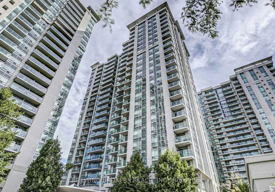 35-bales-avenue-north-york-ontario-c13057882