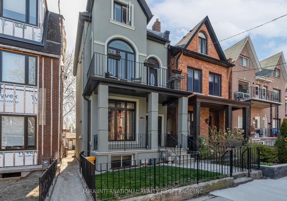 260-lisgar-street-toronto-ontario-c13057930