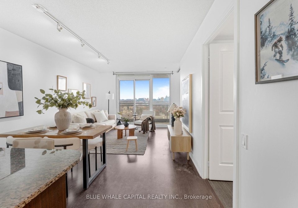 23-sheppard-avenue-e-north-york-ontario-c13057978