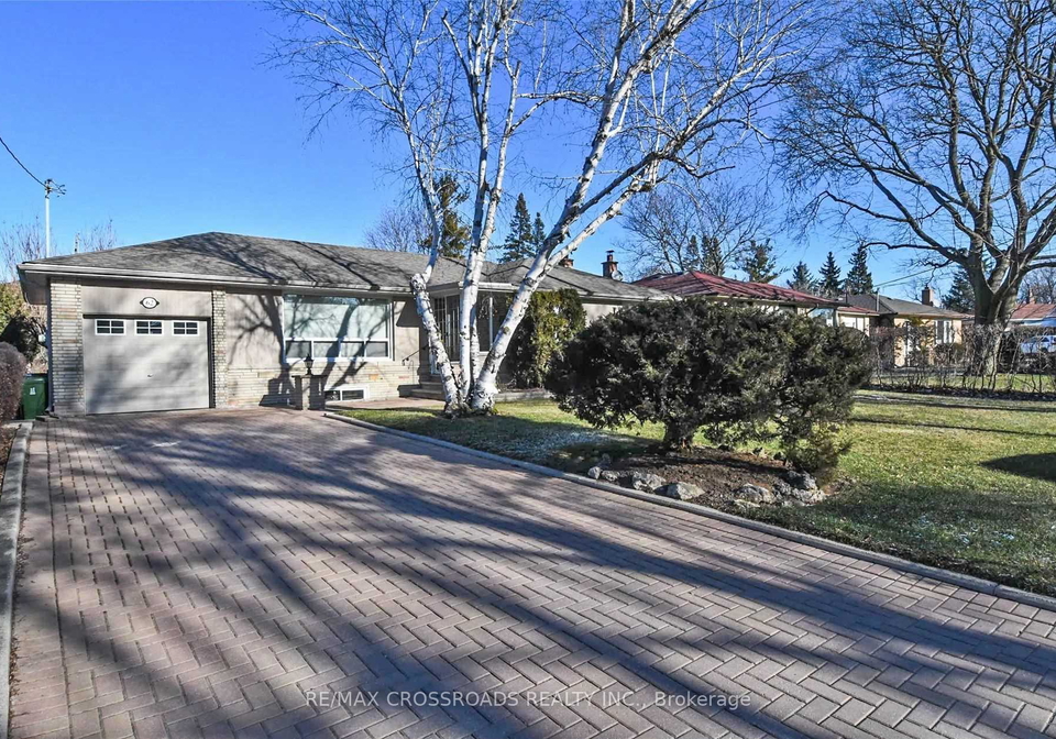 62-transwell-avenue-toronto-ontario-c13058014