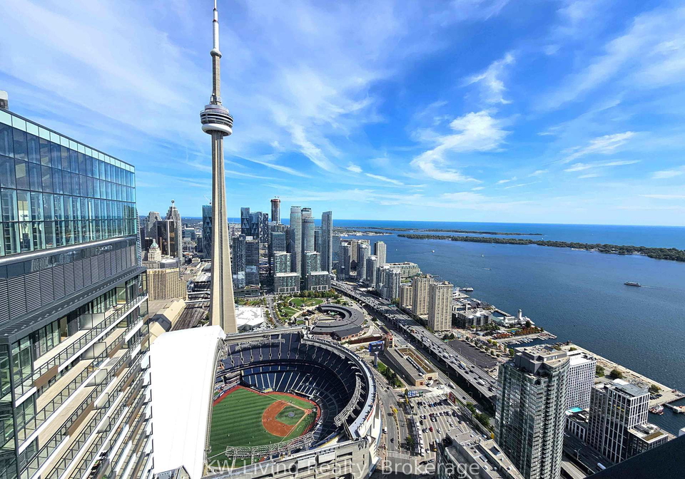 3-concord-cityplace-way-toronto-ontario-c13058020