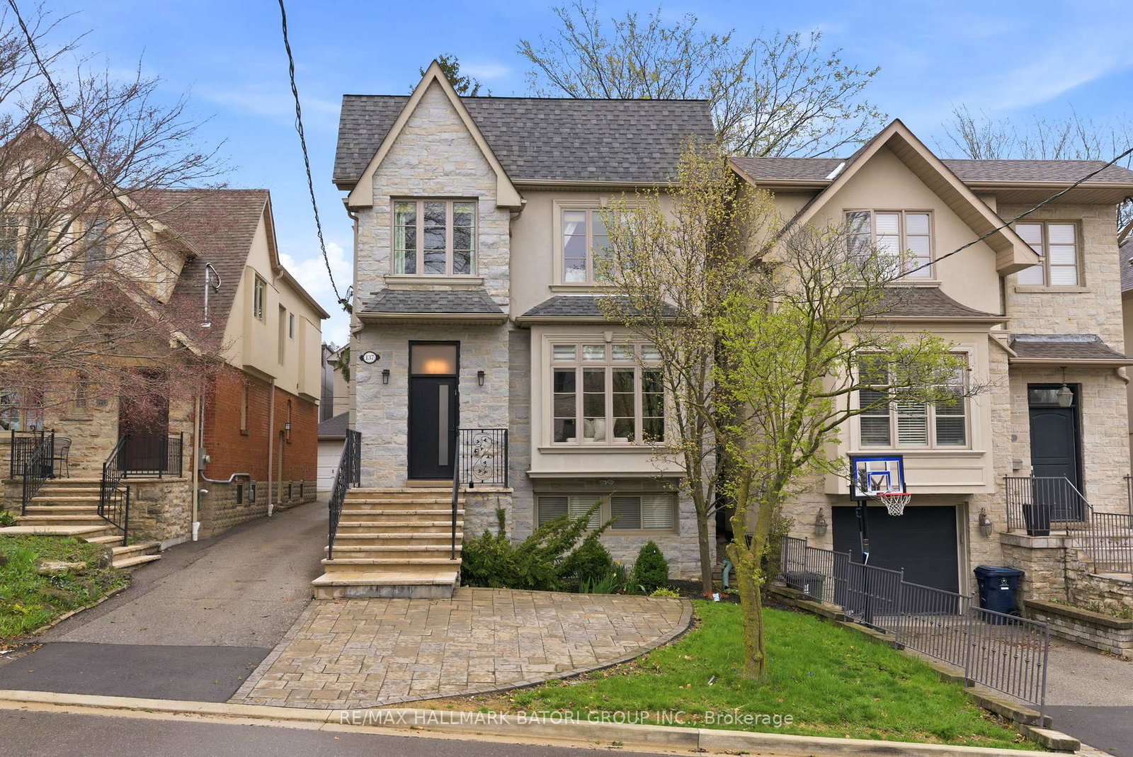 137-latimer-avenue-toronto-ontario-c13058132