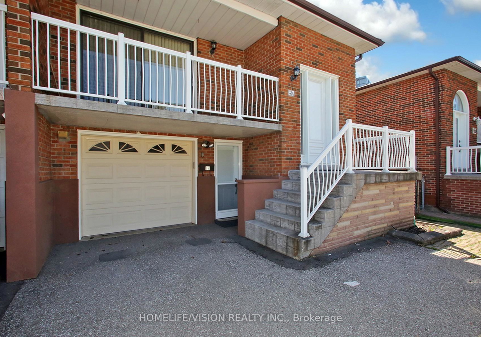 67-hickorynut-drive-north-york-ontario-c13058342