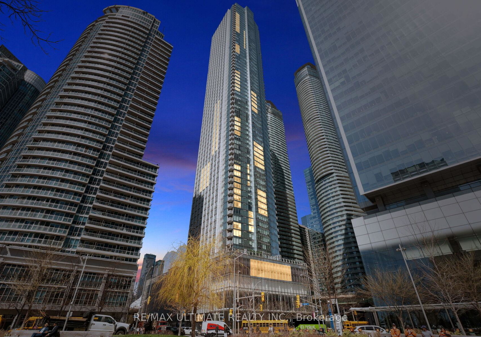 10-york-street-toronto-ontario-c13058356
