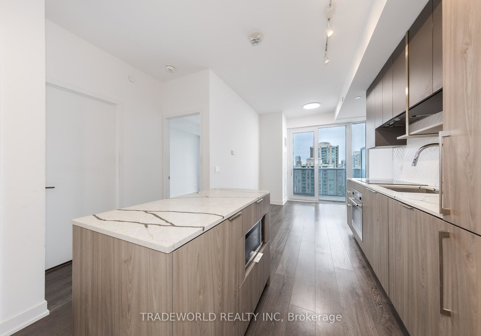 15-holmes-avenue-north-york-ontario-c13058574