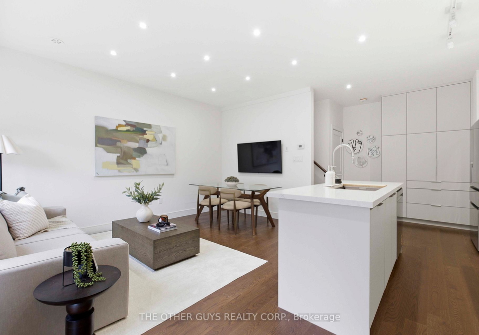 9r-clintwood-gate-north-york-ontario-c13058688