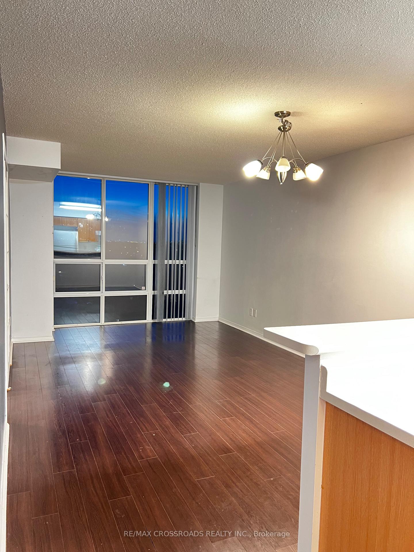 233-beecroft-road-toronto-ontario-c13058790