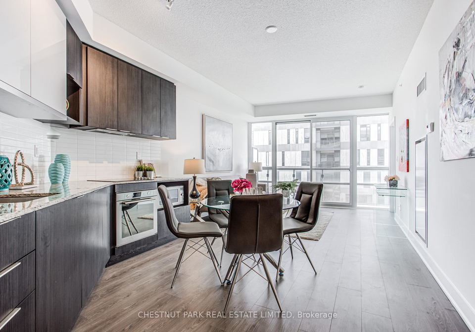 99-the-donway-w-north-york-ontario-c13058842