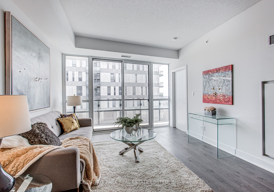 99-the-donway-w-north-york-ontario-c13058842