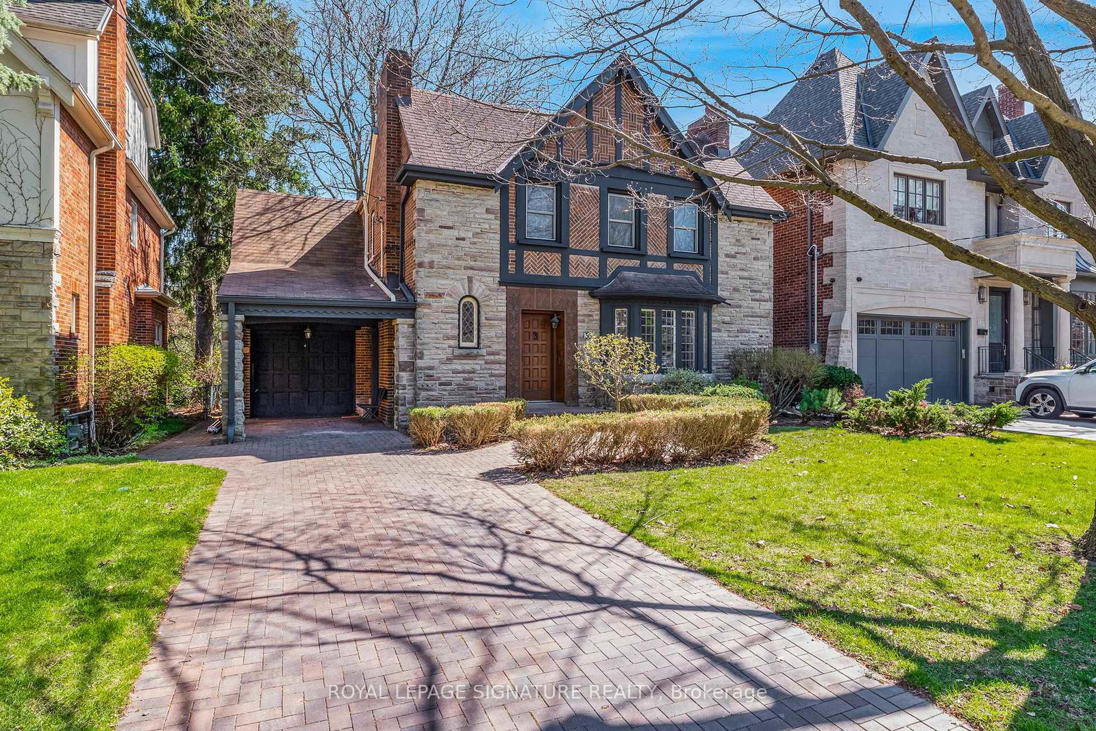 361-lytton-boulevard-toronto-ontario-c13058894