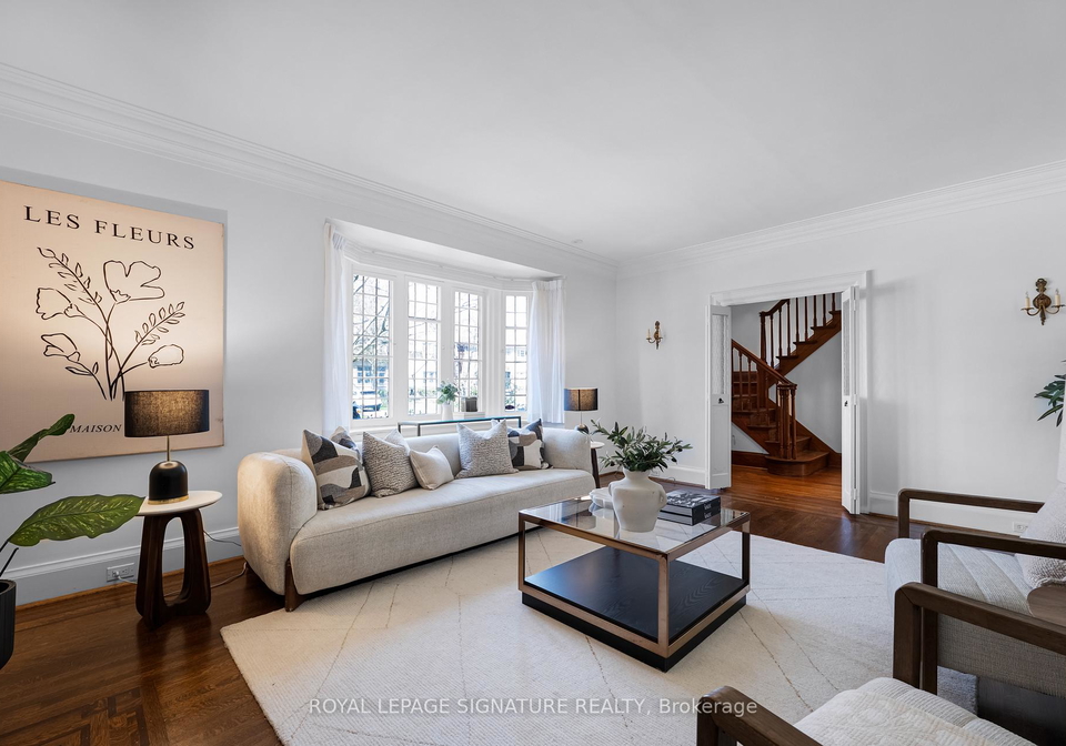 361-lytton-boulevard-toronto-ontario-c13058894