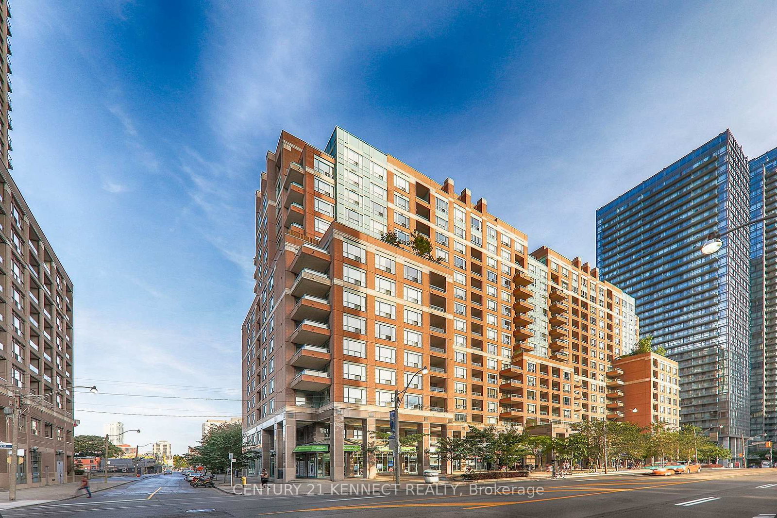 889-bay-street-toronto-ontario-c13058906